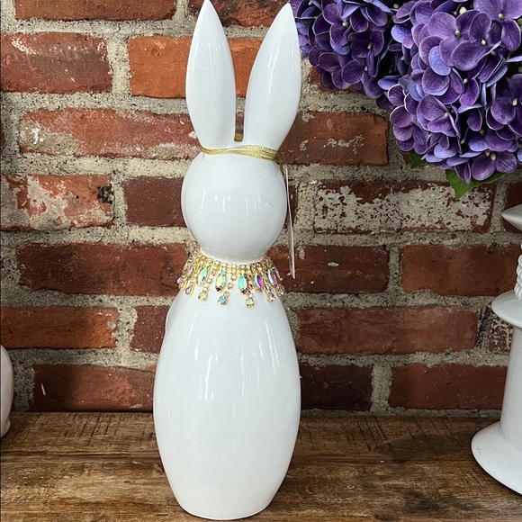 White  resin Bunny with Jewel Accents - Picture 5 of 8